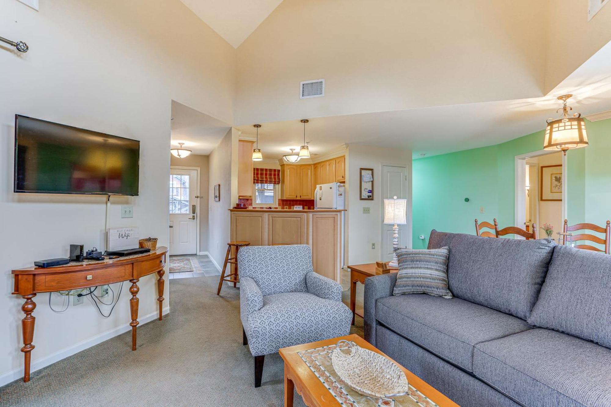 Spacious Condo With View Less Than 1 Mi To Mtn Creek Resort! Vernon Εξωτερικό φωτογραφία